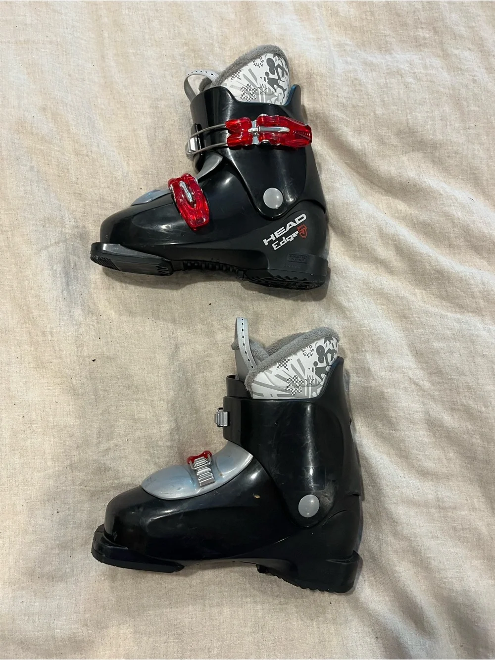 Head Edge Black Kids Ski Boots with Red Buckles 20.0-20.5, 241mm